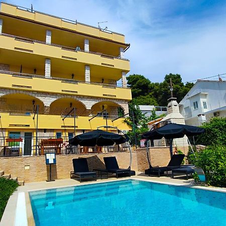 Villa Penava, Private Beach, Pool And 7Min To トロギール エクステリア 写真