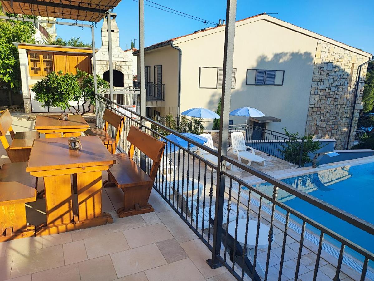 Villa Penava, Private Beach, Pool And 7Min To トロギール エクステリア 写真