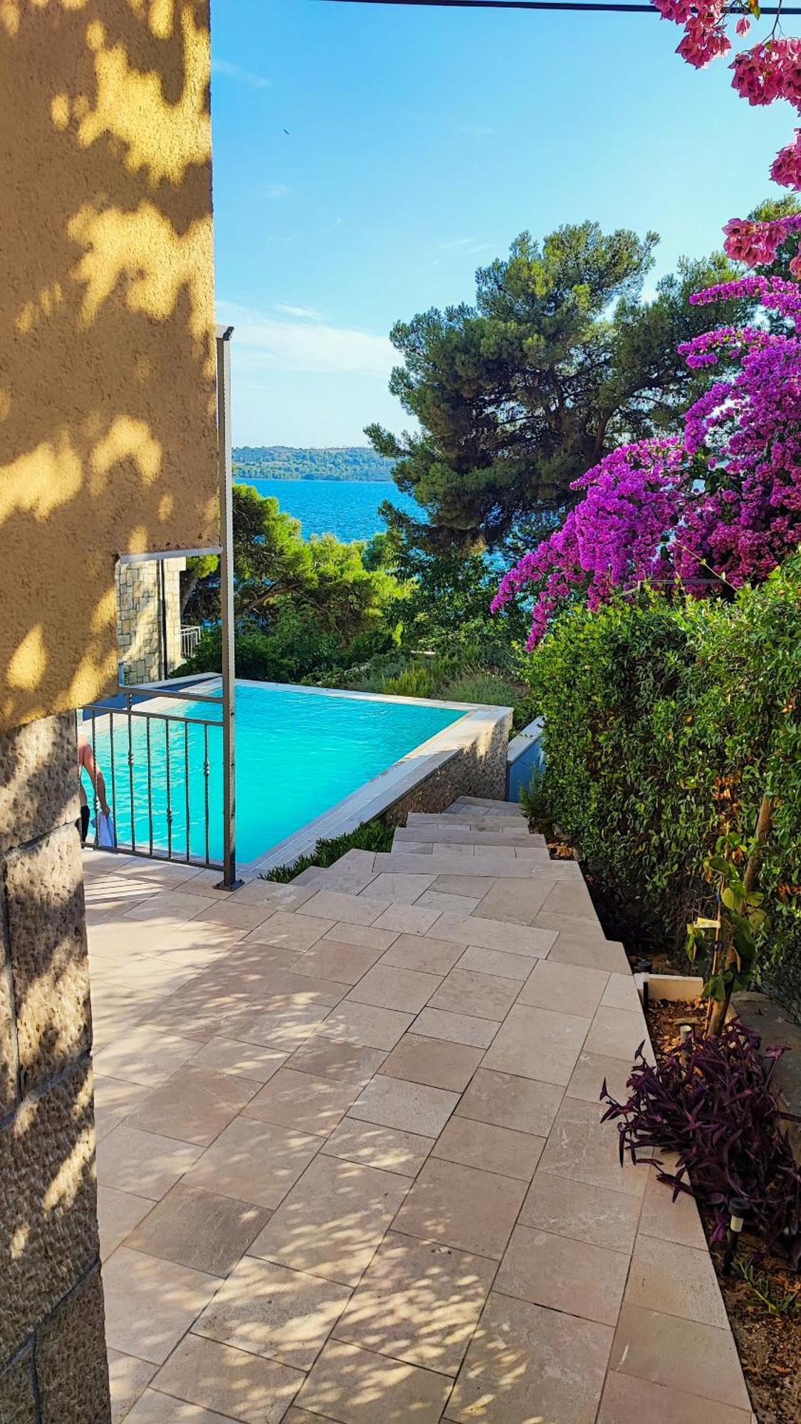 Villa Penava, Private Beach, Pool And 7Min To トロギール エクステリア 写真
