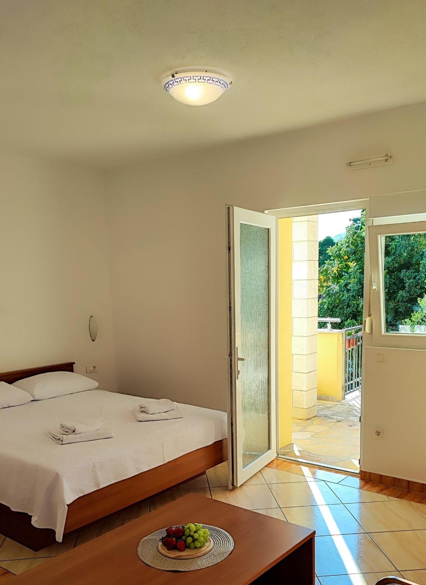 Villa Penava, Private Beach, Pool And 7Min To トロギール 部屋 写真